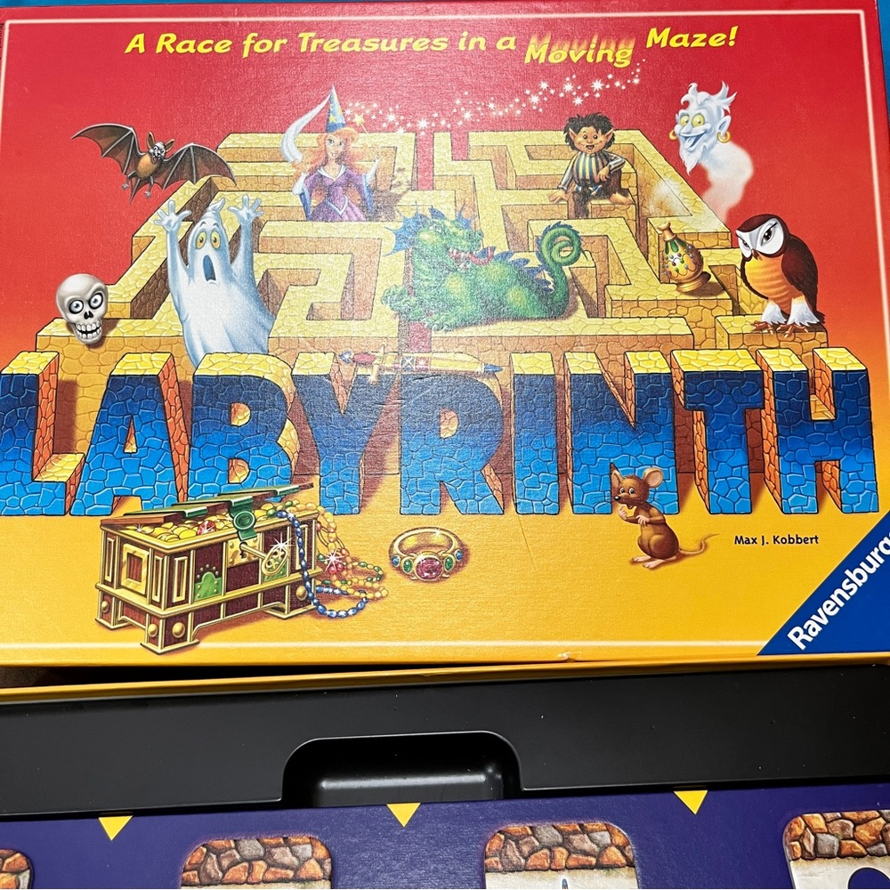 Ravensburger Labyrinth Moving Maze Board Game Complete but missing instructions